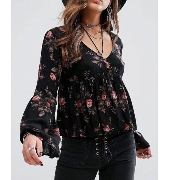 Denim & Supply Ralph Lauren Tops - Ralph Lauren Denim & Supply Floral V Neck Ruffle Bell Sleeve Top
